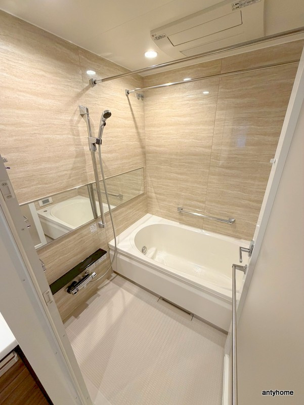 グランドメゾン新梅田タワー THE CLUB RESIDENCEの浴室