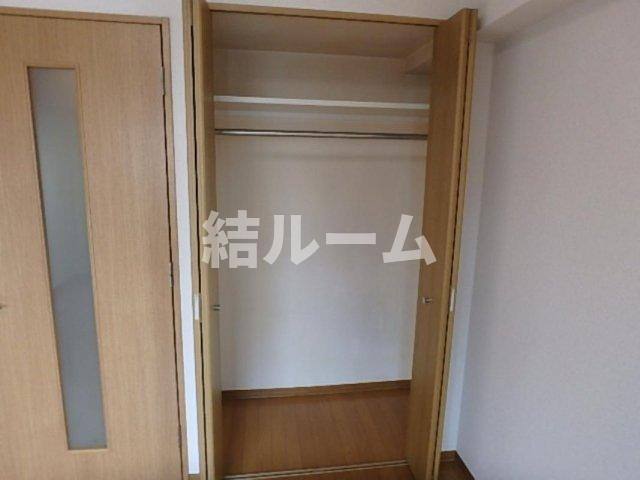 文京区本駒込４丁目の賃貸マンションの収納