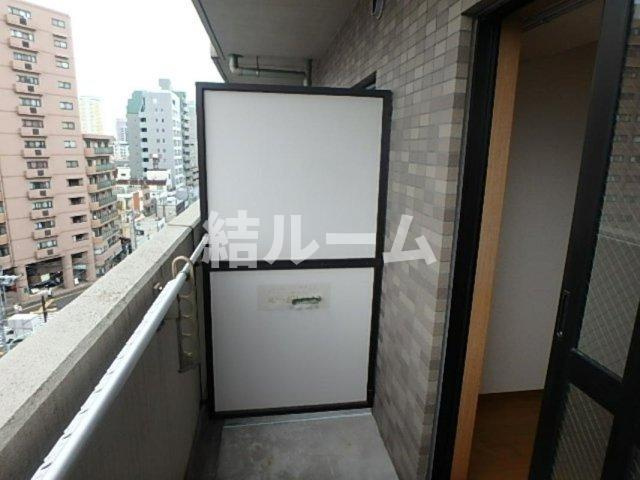 文京区本駒込４丁目の賃貸マンションのバルコニー