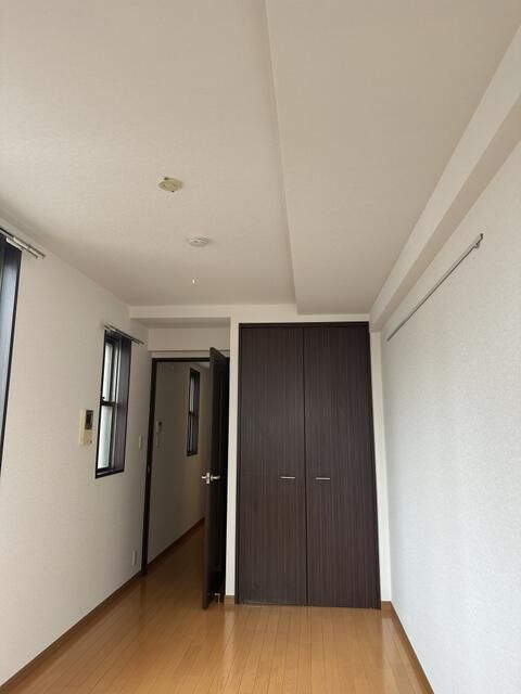 日暮里中央ＣＯＵＲＴ