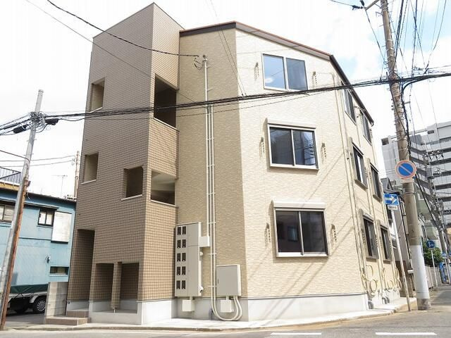 ＳＴＯＲＩＡ院内の外観