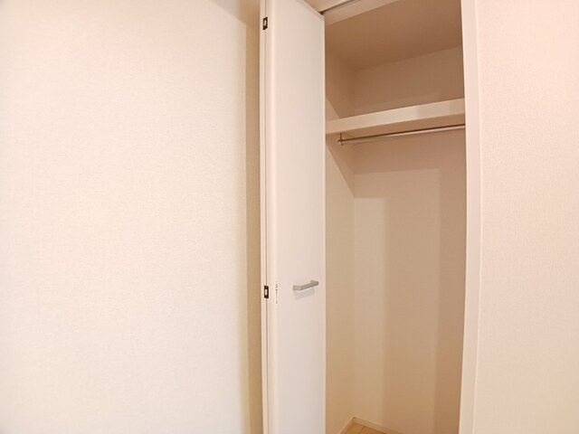 ソリッソ三条の収納