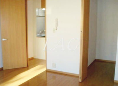 【寝室】 | クレスト西町 | 寝室です。