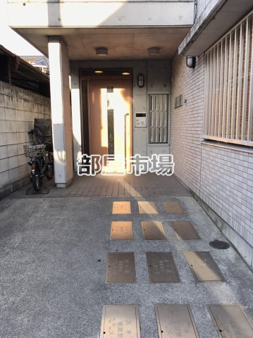 セーシュ東向島のエントランス