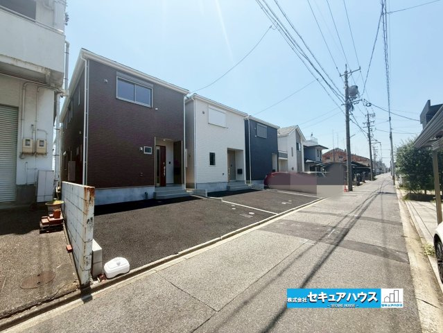 【今すぐご案内可能】名古屋市南区鶴見通4丁目の前面道路含む現地写真|事前予約にて現地ご見学いただけます！お気軽にお問い合わせください♪
■株式会社　セキュアハウス■
住宅ローンに強く、知識、経験豊富なスタッフ在籍
お客様に寄り添い、ご成約後もサポート致します。