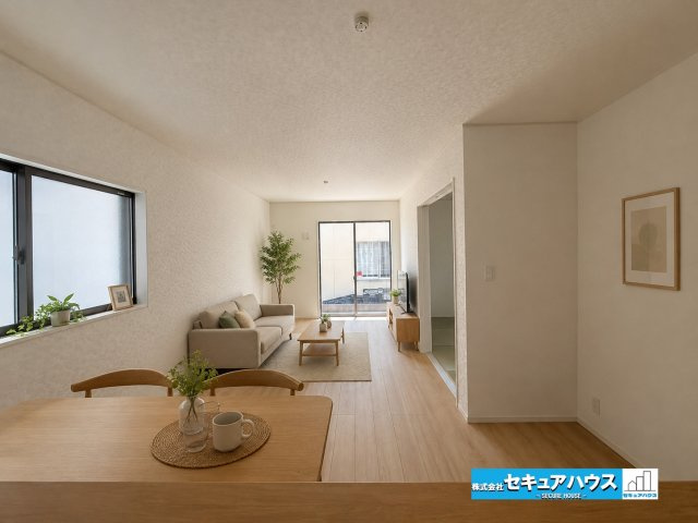 【今すぐご案内可能】名古屋市南区鶴見通4丁目の居間・リビング|【LDKイメージ】
※家具はイメージです。
◆日当たりが良く温かい広々リビングは家族の団らんスペースになります
◆クローゼット付きの収納ははティッシュボックスや掃除道具などの日用品を隠す収納ができます