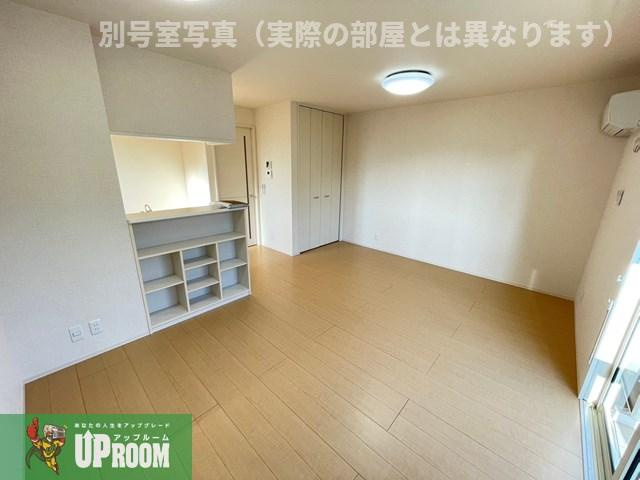 ネオステージIIの居間・リビング
