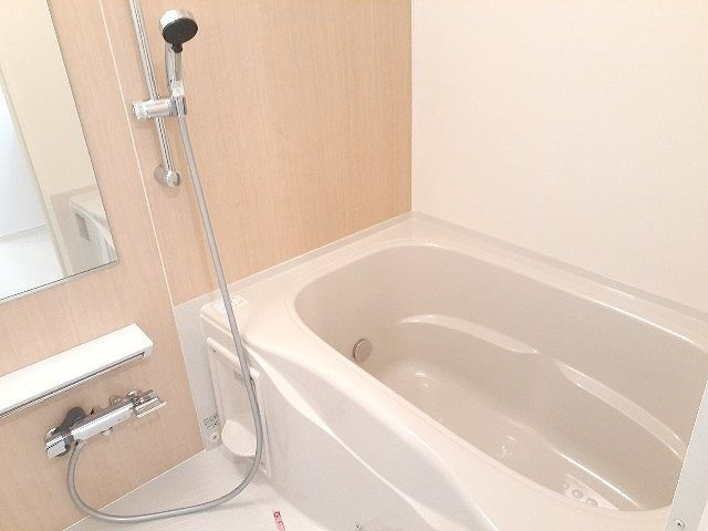 フィオーレ（Ｆｉｏｒｅ）の浴室