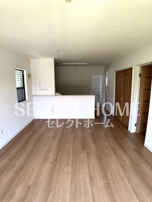 【居間・リビング】 | コーヨー様庄司田3丁目一戸建 | 居間です