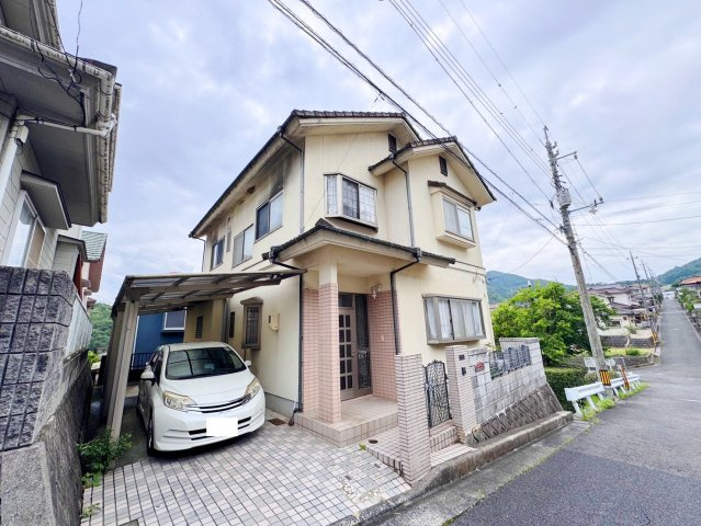 瀬野町貸家