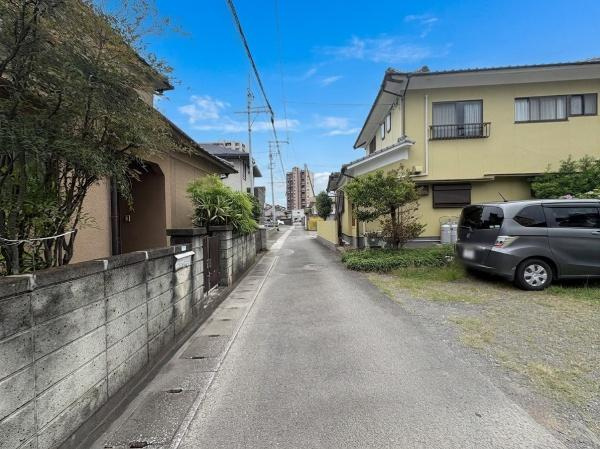 王子中町　土地の前面道路含む現地写真|前面道路含む現地（2026年6月撮影）