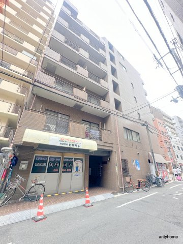 シャトー関本の外観