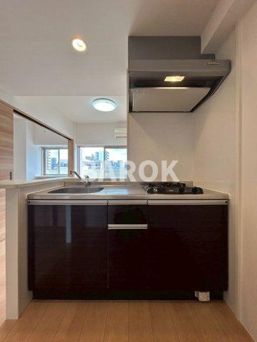 福岡市中央区白金２丁目の賃貸マンションのキッチン