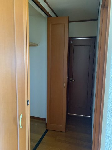 (商談中）吉成南町/3LDK/鳥取駅まで自転車6分★の収納|1F洗面所前に収納がございます。