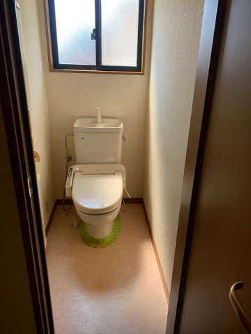 (商談中）吉成南町/3LDK/鳥取駅まで自転車6分★のトイレ|コンパクトで使いやすいトイレです