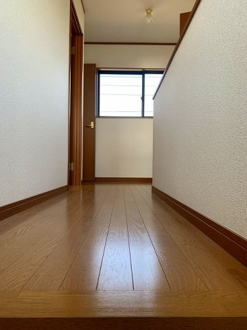 (商談中）吉成南町/3LDK/鳥取駅まで自転車6分★のその他|2F廊下