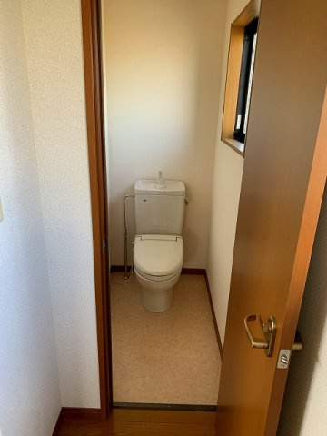 (商談中）吉成南町/3LDK/鳥取駅まで自転車6分★のトイレ|2Fトイレです。