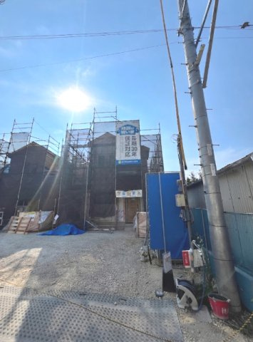 福岡市西区拾六町３丁目の新築一戸建の前面道路含む現地写真