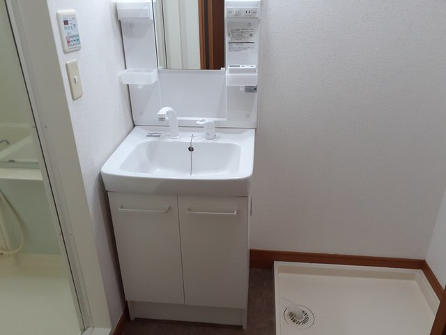 フォレスト光の洗面所