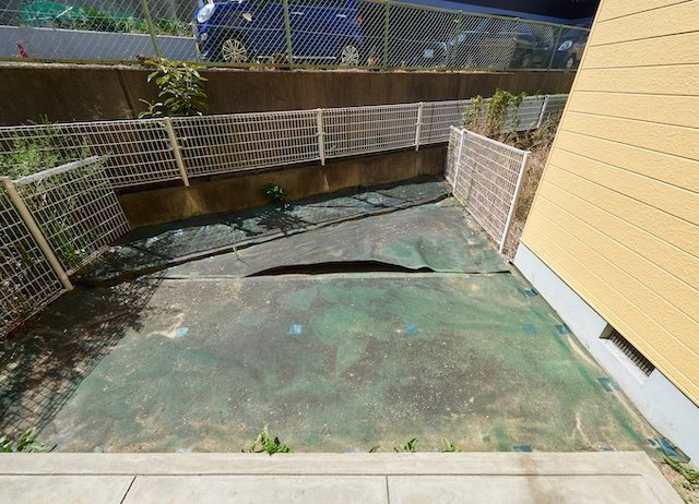 タウンハウス伊川谷の庭|南面専用庭
