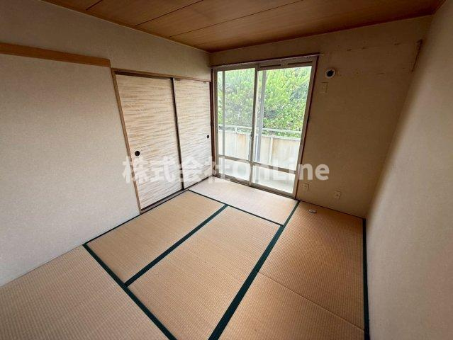 八尾市東山本町２丁目のアパートの内装