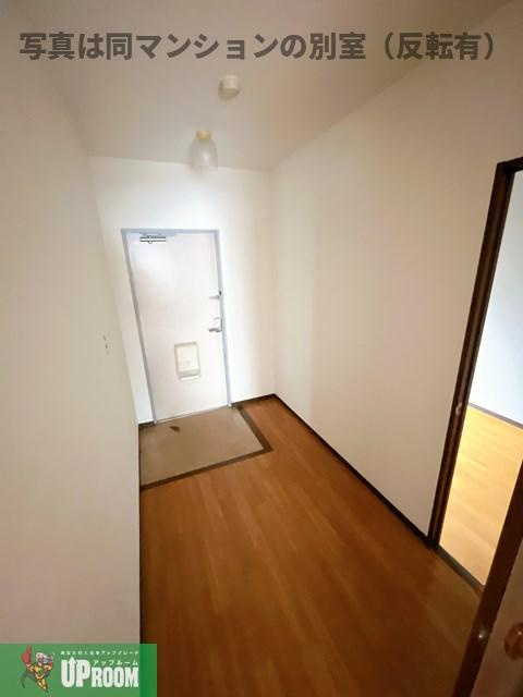 クレール壱番館の玄関