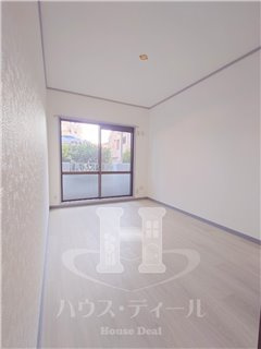 【内装】 | サンハイツ福田 | 明るい室内です