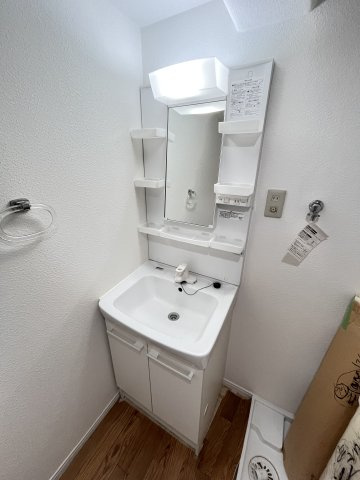 大阪市都島区都島北通２丁目の賃貸マンションの独立洗面台