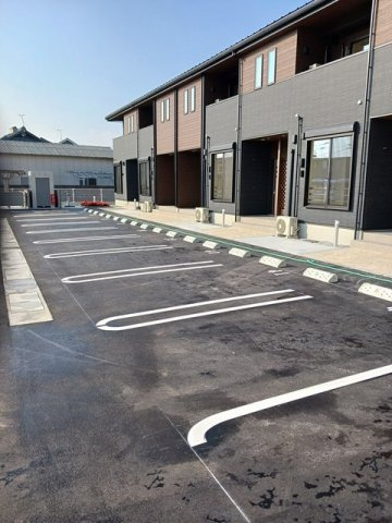 カーサ　シトラス仏生山Ⅳの駐車場|駐車場があります