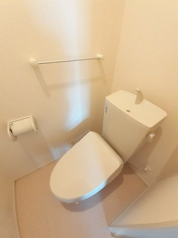ブエナ　スエルテＢのトイレ|シンプルで使いやすいトイレです