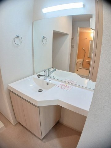 オアシス今津Ａの洗面所|使いやすい洗面所です