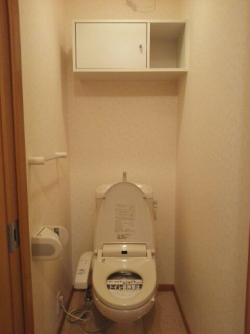 メゾン・アルカンシエルＣのトイレ|コンパクトで使いやすいトイレです