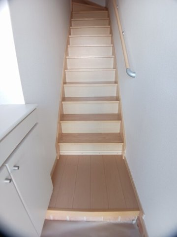 セリナ　Ｂの玄関|収納もある玄関です
