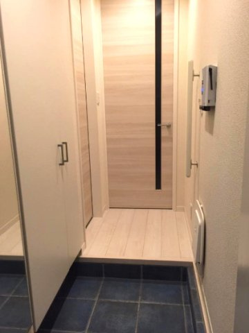 N-CUBEの玄関