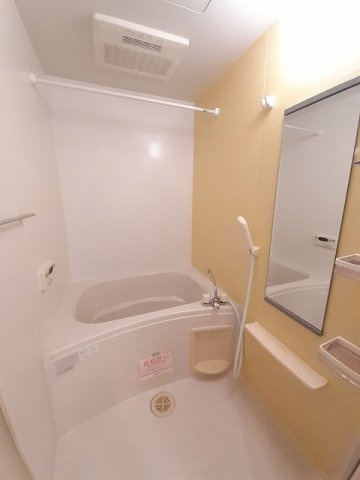 Ｃａｓａ　ＨＭＡの浴室|コンパクトで使いやすいお風呂です
