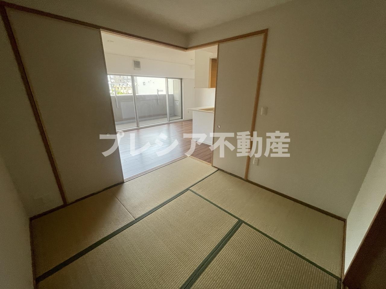 ジオ甲子園口ノーヴの和室