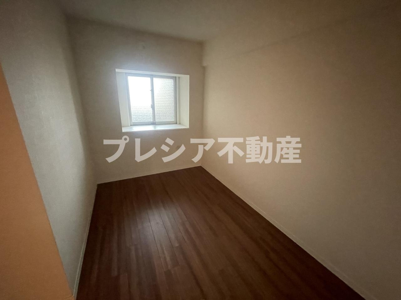 ジオ甲子園口ノーヴの洋室