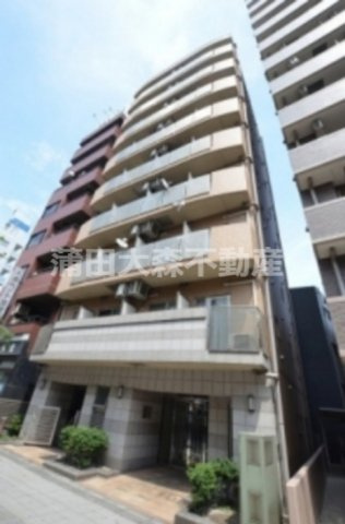 アイフェリーク大森の外観|2005年3月築　RC鉄筋コンクリート造地上9階建て総戸数33戸の分譲賃貸マンション
京急本線平和島駅と大森町駅利用可能な東京都大田区大森東2丁目