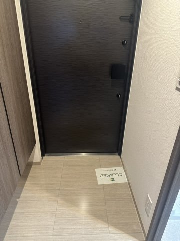 ラサンテ文京千駄木の玄関