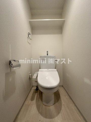 レジュールアッシュ九条のトイレ