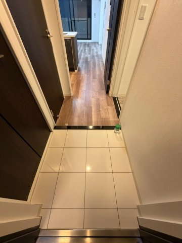 LiveFlat吹上の玄関