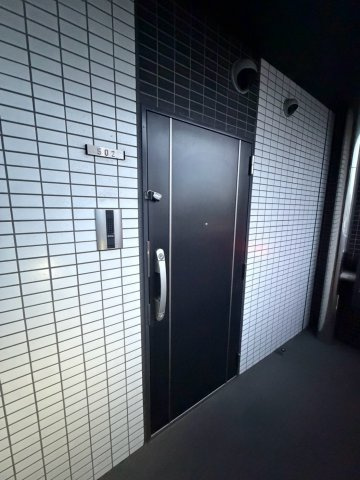 LiveFlat吹上の玄関