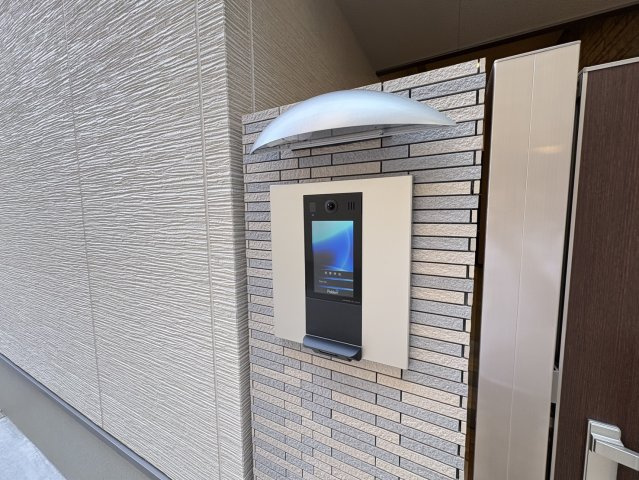 フジパレス小阪Ⅱ番館のエントランス