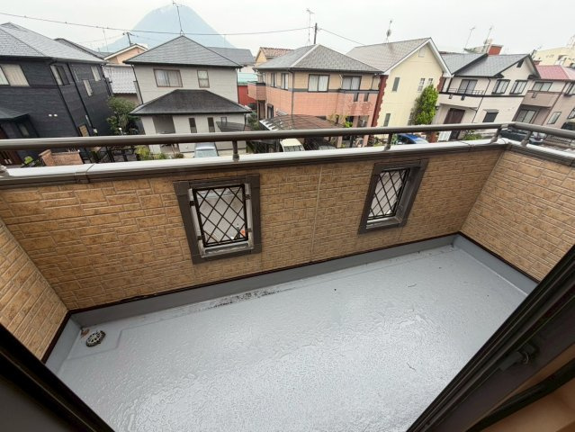 宇多津町沼ノ池　リフォーム戸建のバルコニー