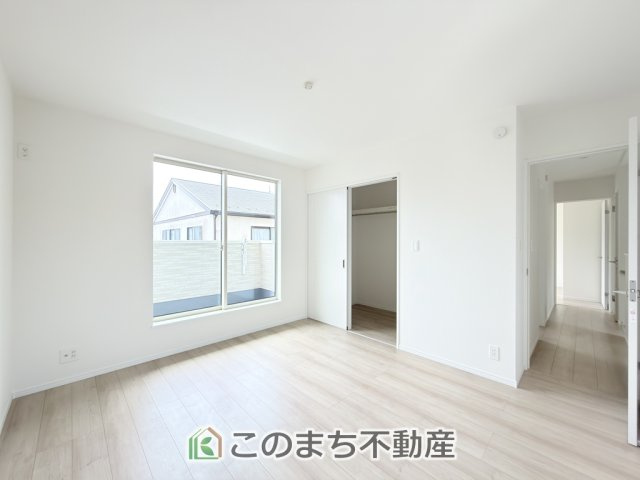 ハートフルタウン宇都宮市八千代2丁目1117番60の洋室|☆南向きで陽当たりの良い洋室♪風通しもよく快適です☆