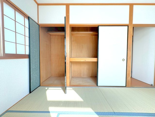 ◆令和７年１１月リフォーム済み◆南東向き４ＬＤＫ◆守山市古高町の和室|和室収納スペース