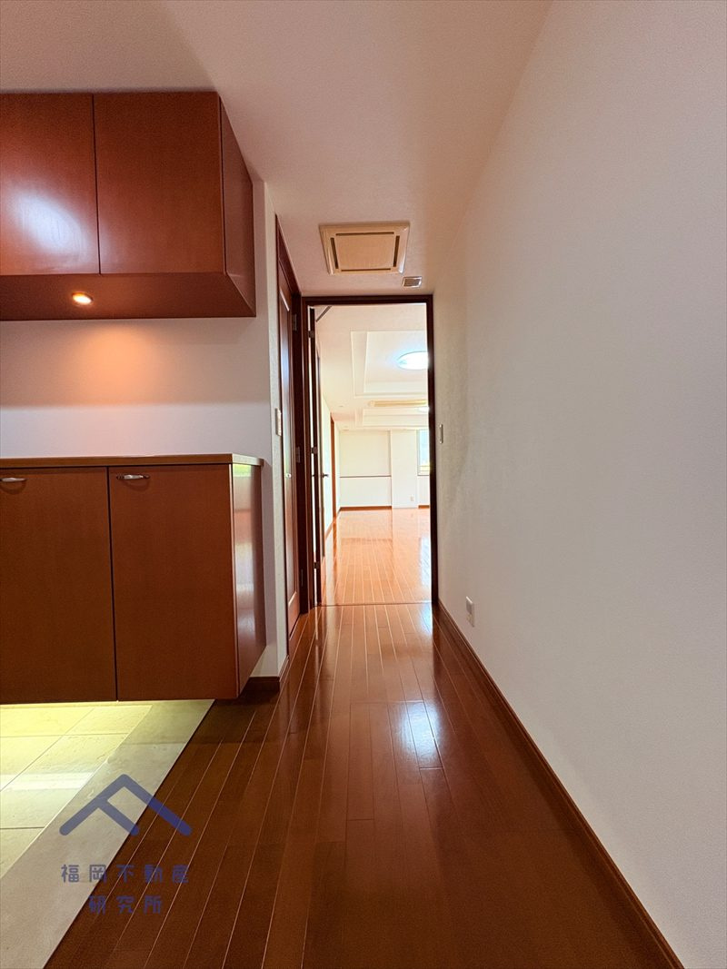 グランドメゾン萩の宮の玄関