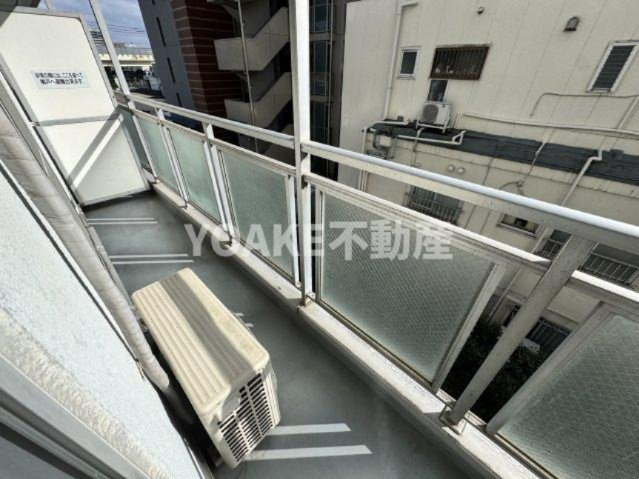 相模大野マンションのバルコニー|別部屋のお写真となります。現況優先
