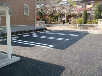 【駐車場】