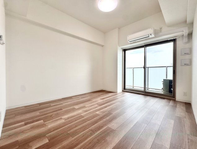 ディアレイシャス名古屋太閤通Ⅳの洋室